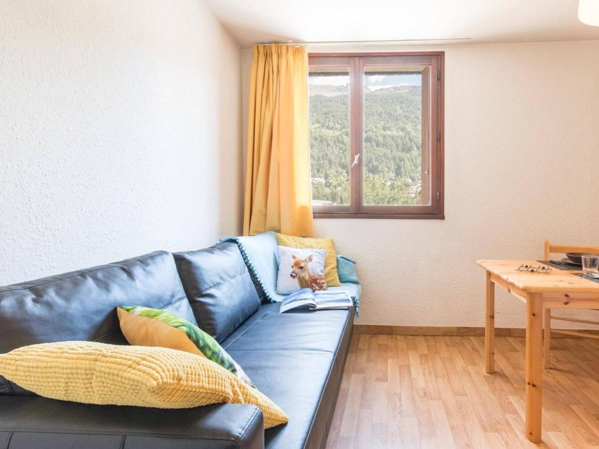 Appartement La Salle-les-Alpes, 2 pièces, 6 personnes - FR-1-330F-88 Serre Chevalier Esterno foto