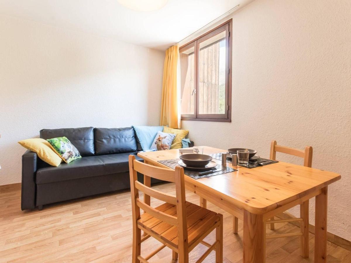Appartement La Salle-les-Alpes, 2 pièces, 6 personnes - FR-1-330F-88 Serre Chevalier Esterno foto