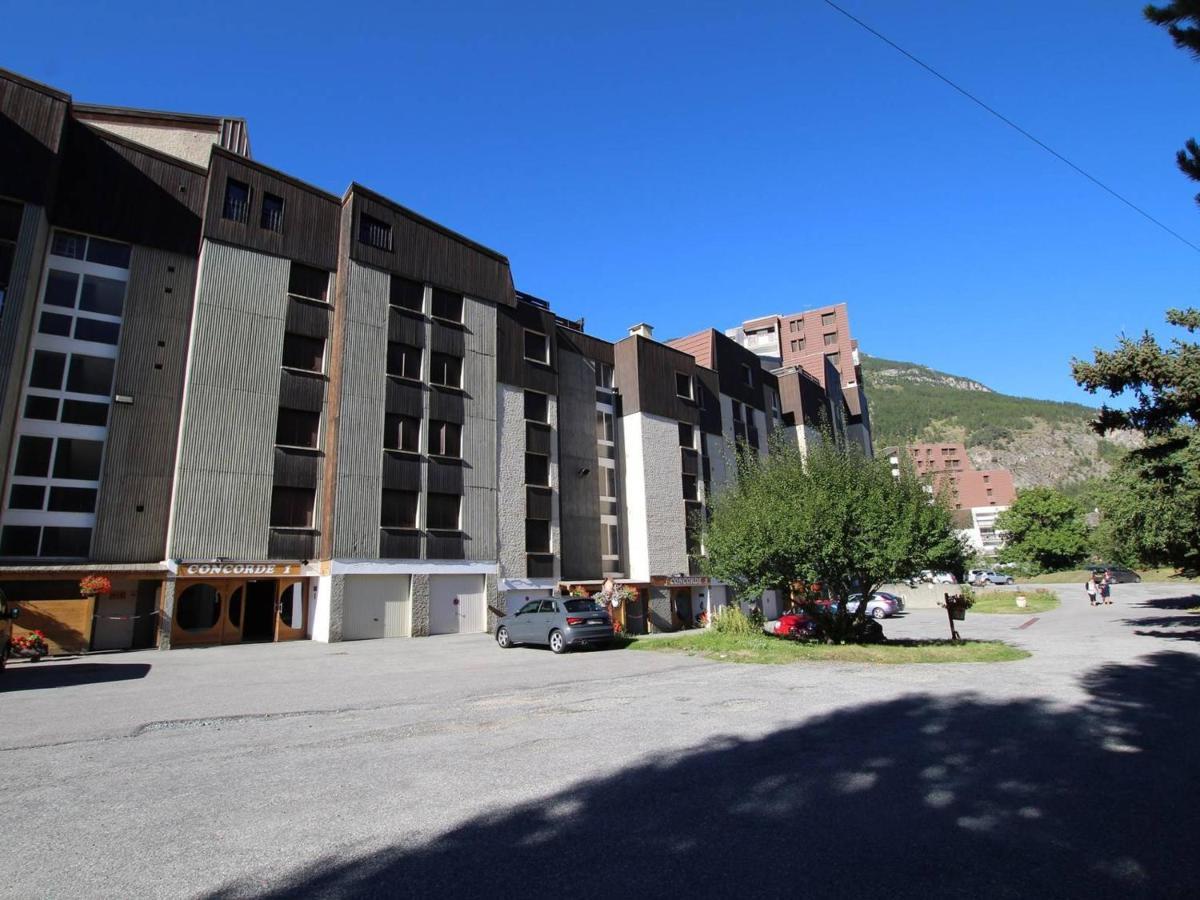 Appartement La Salle-les-Alpes, 2 pièces, 6 personnes - FR-1-330F-88 Serre Chevalier Esterno foto
