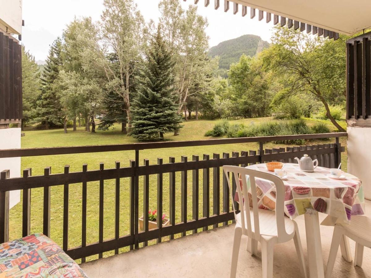 Appartement La Salle-les-Alpes, 2 pièces, 6 personnes - FR-1-330F-88 Serre Chevalier Esterno foto