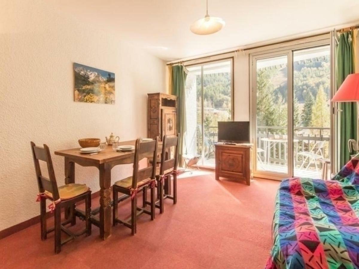 Appartement La Salle-les-Alpes, 2 pièces, 6 personnes - FR-1-330F-88 Serre Chevalier Esterno foto